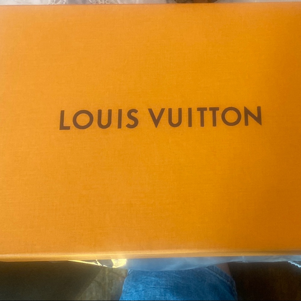 brand new Louis Vuitton Monogram Puchette Métis  Crossbody